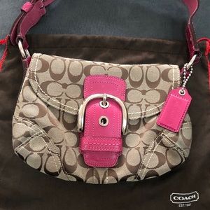 EUC Vintage Coach Soho Signature Bag